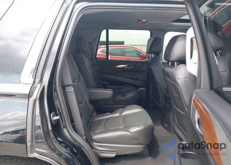 2018 Cadillac Escalade Premium Luxury z USA, uszkodzony, nr VIN 1GYS3CKJ5JR394531